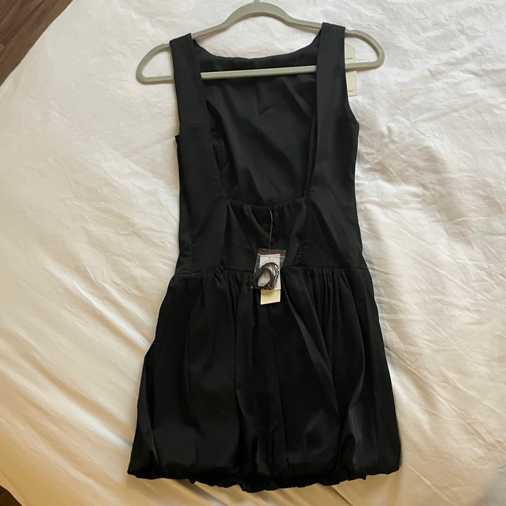 New/ Tags on • Abercrombie & Fitch Classic Black Dress - Picture 8 of 11